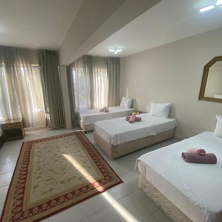 Ceylan Hotel Istanbul Bagian luar foto