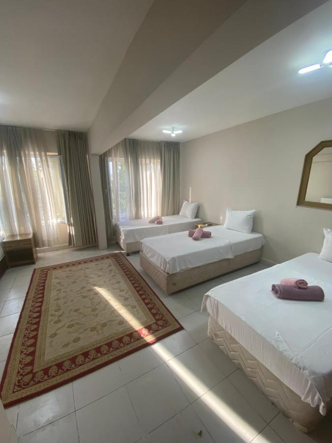 Ceylan Hotel Istanbul Bagian luar foto