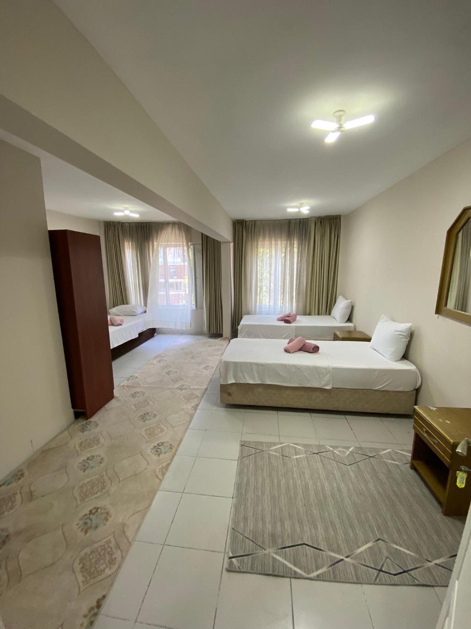 Ceylan Hotel Istanbul Bagian luar foto